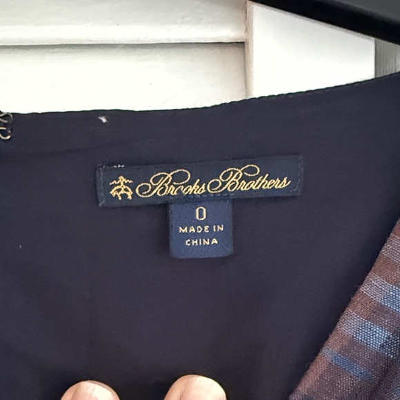 Elegant Plaid Brooks Brothers Dress in Blue and Gray - Picture 3 of 5